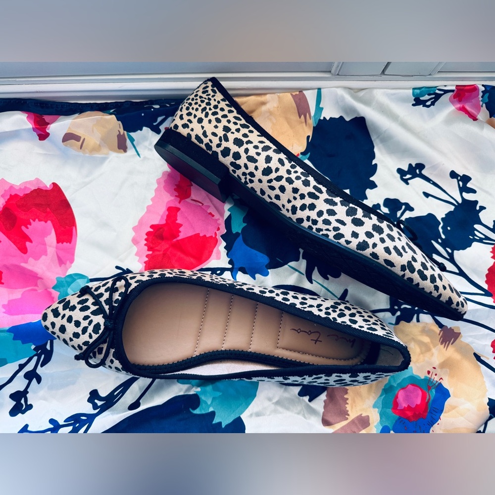 Me Too Cheetah Animal Print Pointed Toe Ballet Flat Shoes 8.5 New - Picture 6 of 12